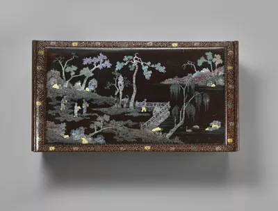 Boîte chinoise en laque