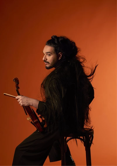 Nemanja Radulović and l’Orchestre de Chambre de Genève Portrait du violoniste Nemanja Radulović