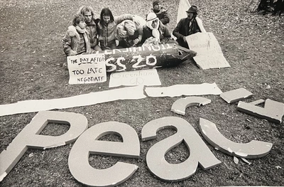 A song to protest Protester en chantant