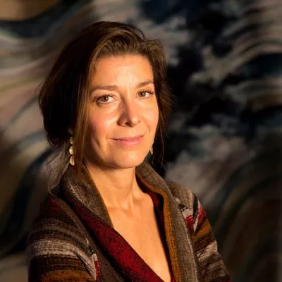 La mort une nouvelle naissance : conférence du Dr Sylvie Dethiollaz à la Bibliothèque de la Cité Un portrait de la conférancière