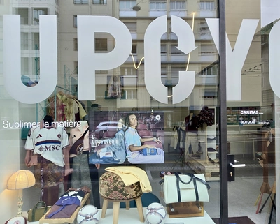 La boutique de L'Upcyclerie où les collections de design en réemploi de matière étaient vendues.