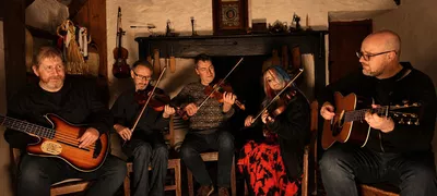 Musiciens au coin du feu
