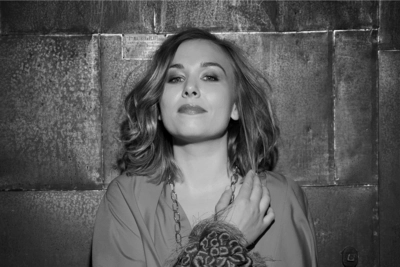 Elsa Dreisig en photo