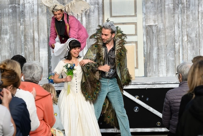 La jeune mariée et Barbe Bleue