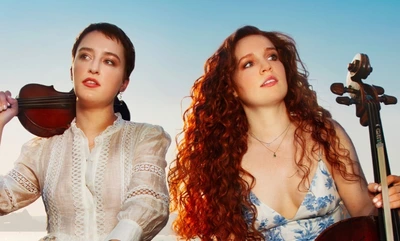 Camille et Julie Berthollet